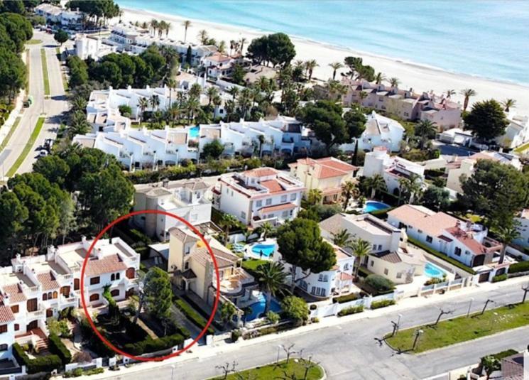 Chalet A 100M De La Playa De Cristal, Pino Alto Villa Hospitalet De L'Infant Ngoại thất bức ảnh