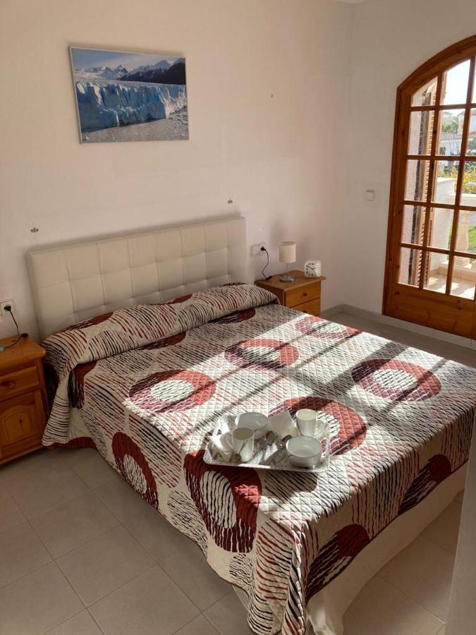 Chalet A 100M De La Playa De Cristal, Pino Alto Villa Hospitalet De L'Infant Ngoại thất bức ảnh